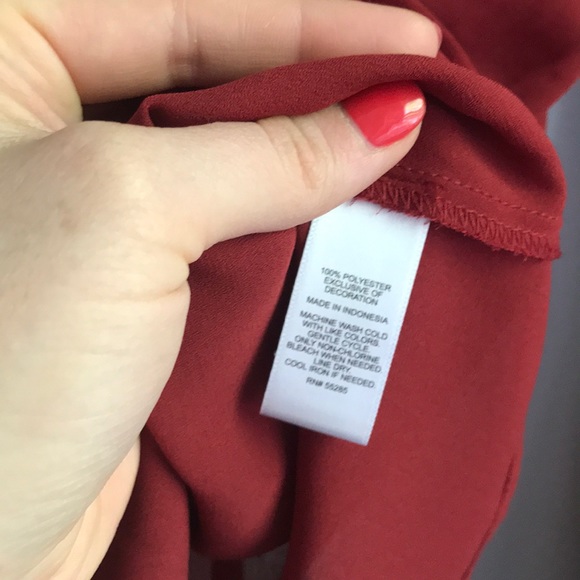 🍁 Express Red Back-Button Blouse 📚 - Picture 7 of 8